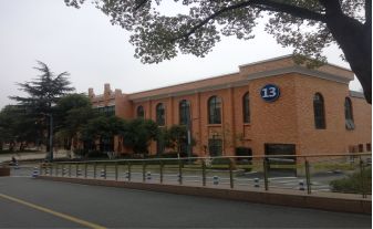 氟碳面漆固化剂用多会怎么_金属氟碳漆面漆价格_氟碳面漆的价格