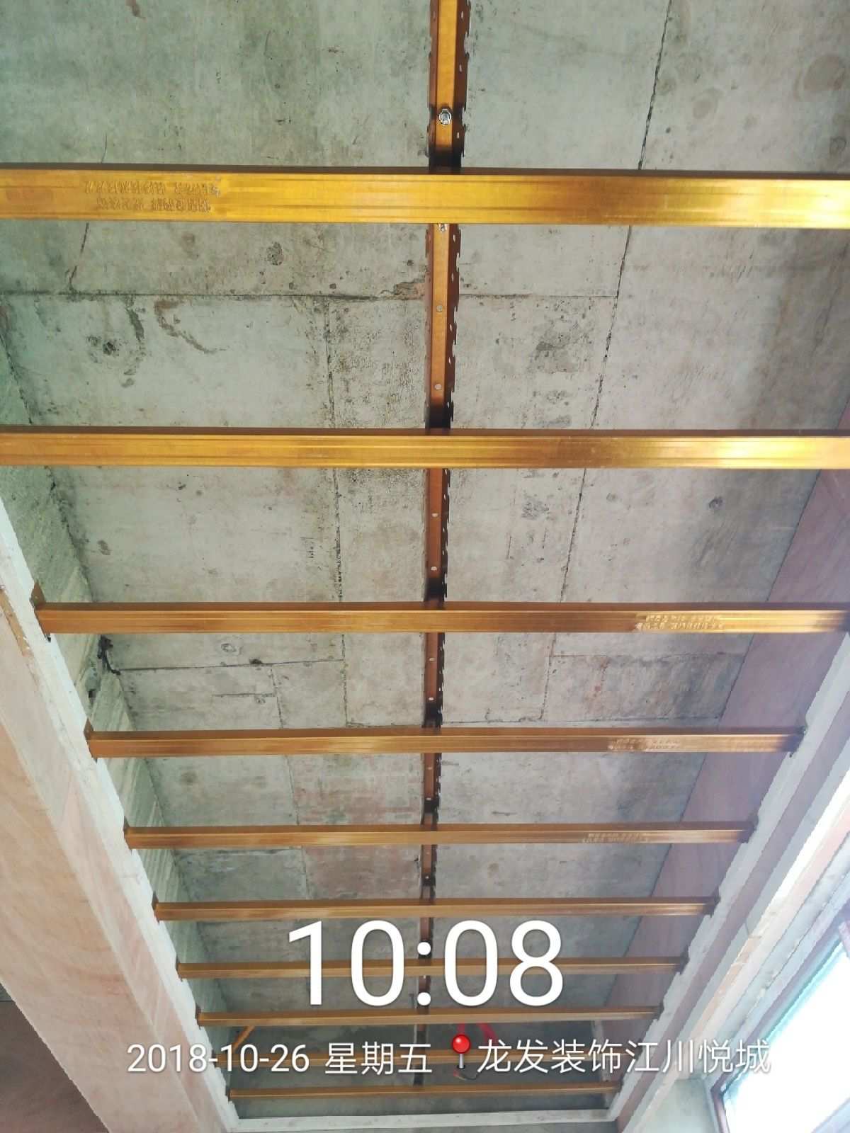 木龙骨防火防腐涂料_防腐木地板龙骨_钢结构防火防腐