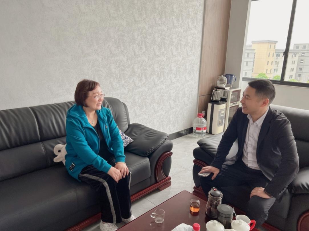 涂料与涂装_中国化工学会涂料涂装专业委员会秘书长刘泽曦_家装涂料涂装技术