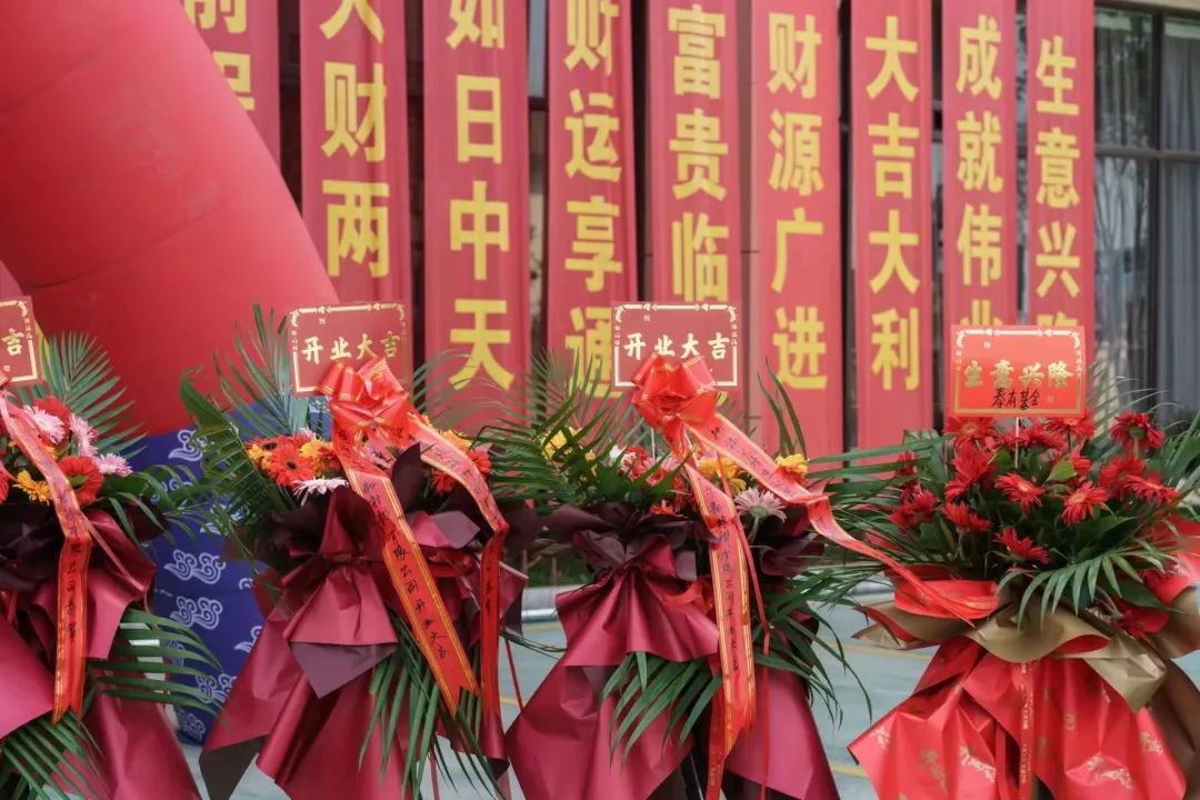 湖南梨树园涂料有限公司_湖南涂料_湖南湘江涂料销售工资待遇