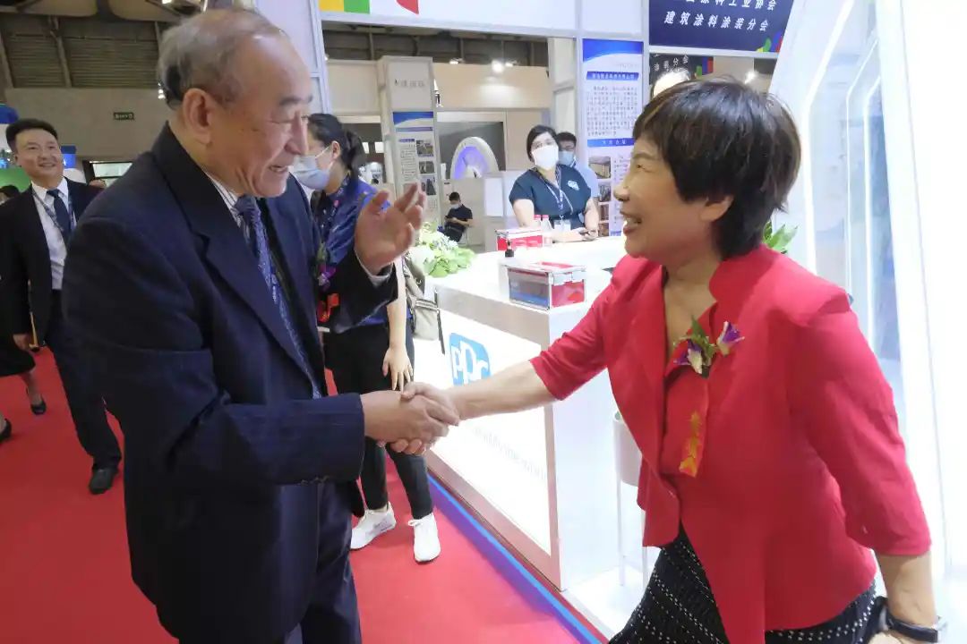 嘉宝莉漆涂料_摩天涂料彩典漆存放要求_漆与涂料