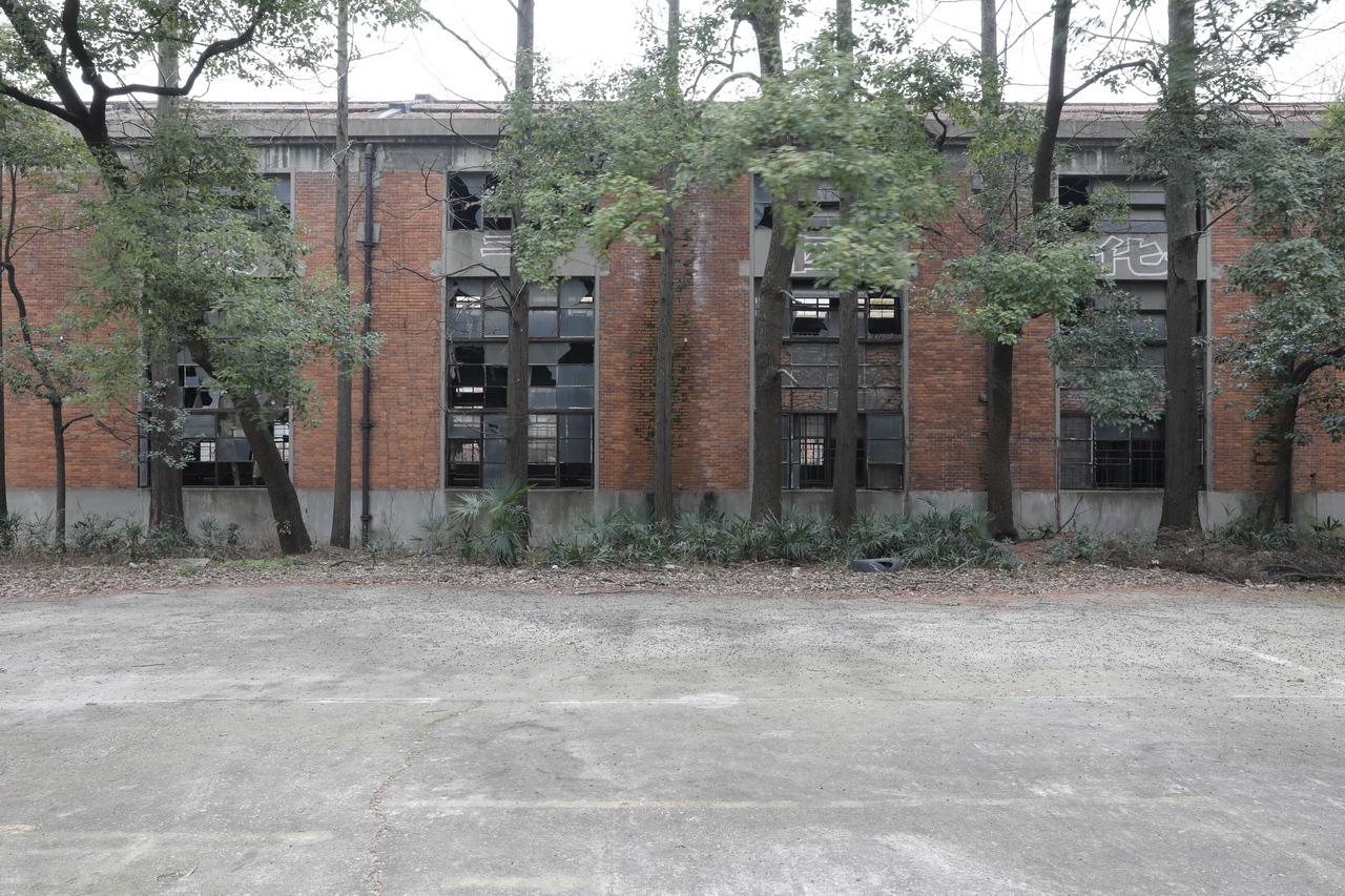 湖北工业漆_湖北工业大学录取分数线2015_漆酶工业生产工艺