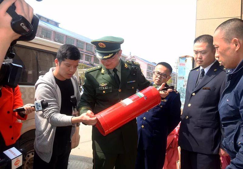 管道防火封堵涂料_北京物价局消防电气防火检测收费标准_消防防火涂料哪家好