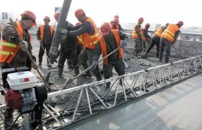 工业地坪漆价格_地坪肌理漆施工工艺_地坪环氧漆 价格