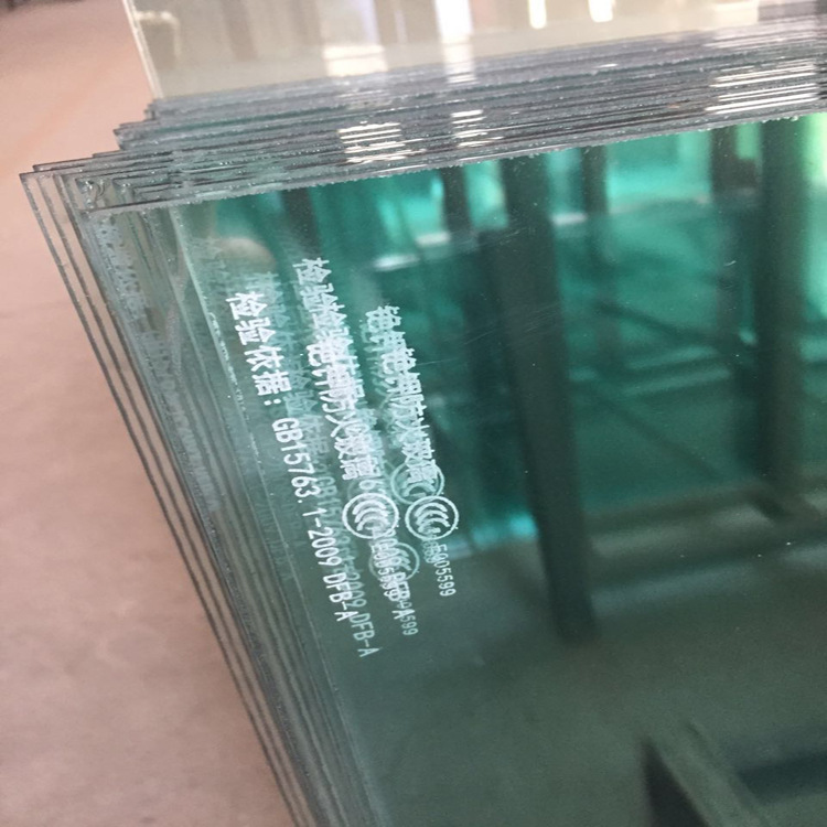 家装墙纸好还是涂料好_墙面涂料好还是壁纸好_防火涂料哪里好