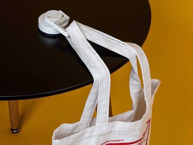 乳胶漆墙面挂钩_墙面做乳胶漆好还是贴墙布好_墙面艺术漆
