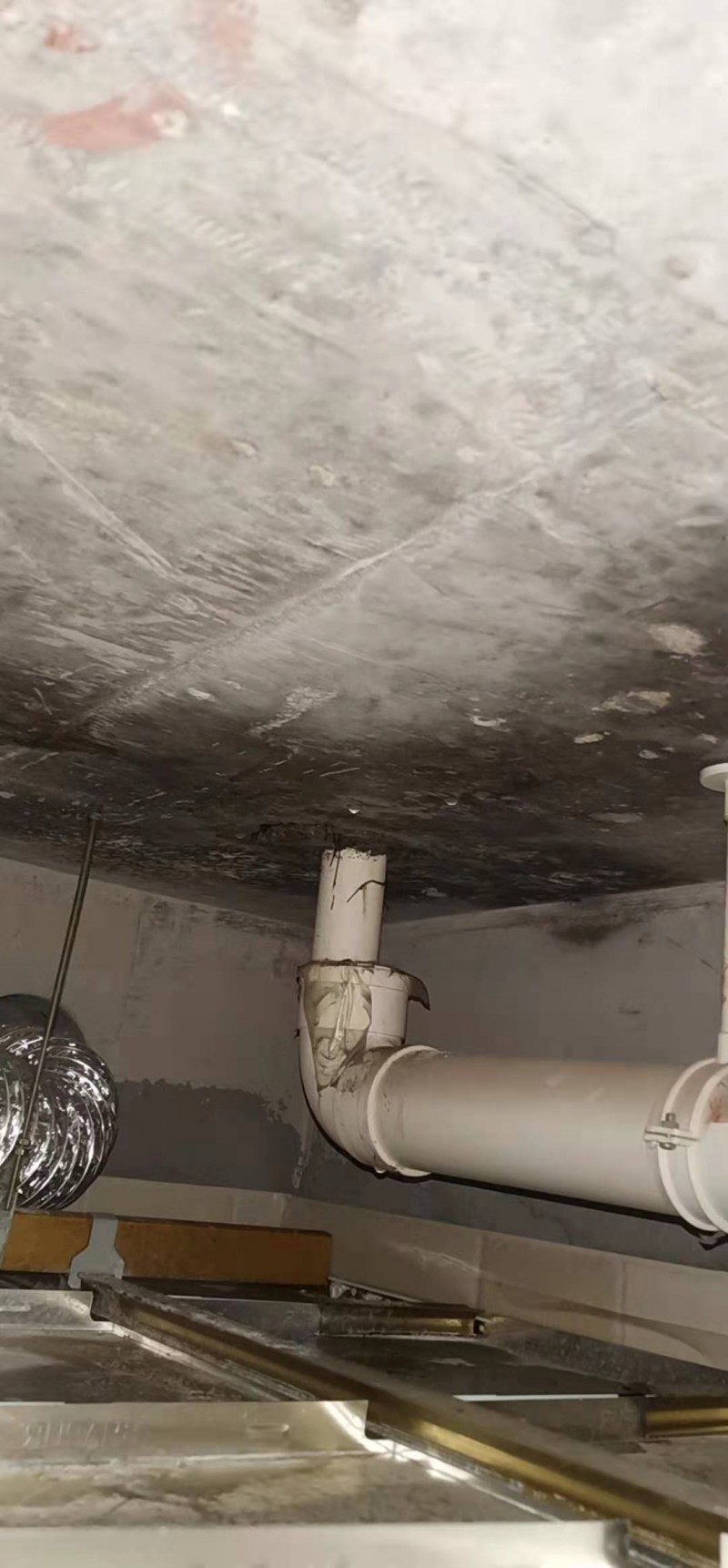 卫生间补漏防水涂料_钢结构屋面防水补漏铵脂涂料_广州补漏防水补漏