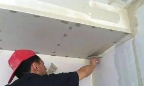 前提喷绘图案前要刮白色的腻子吗_刮腻子和乳胶漆的施工方法_刮完腻子多久刷乳胶漆