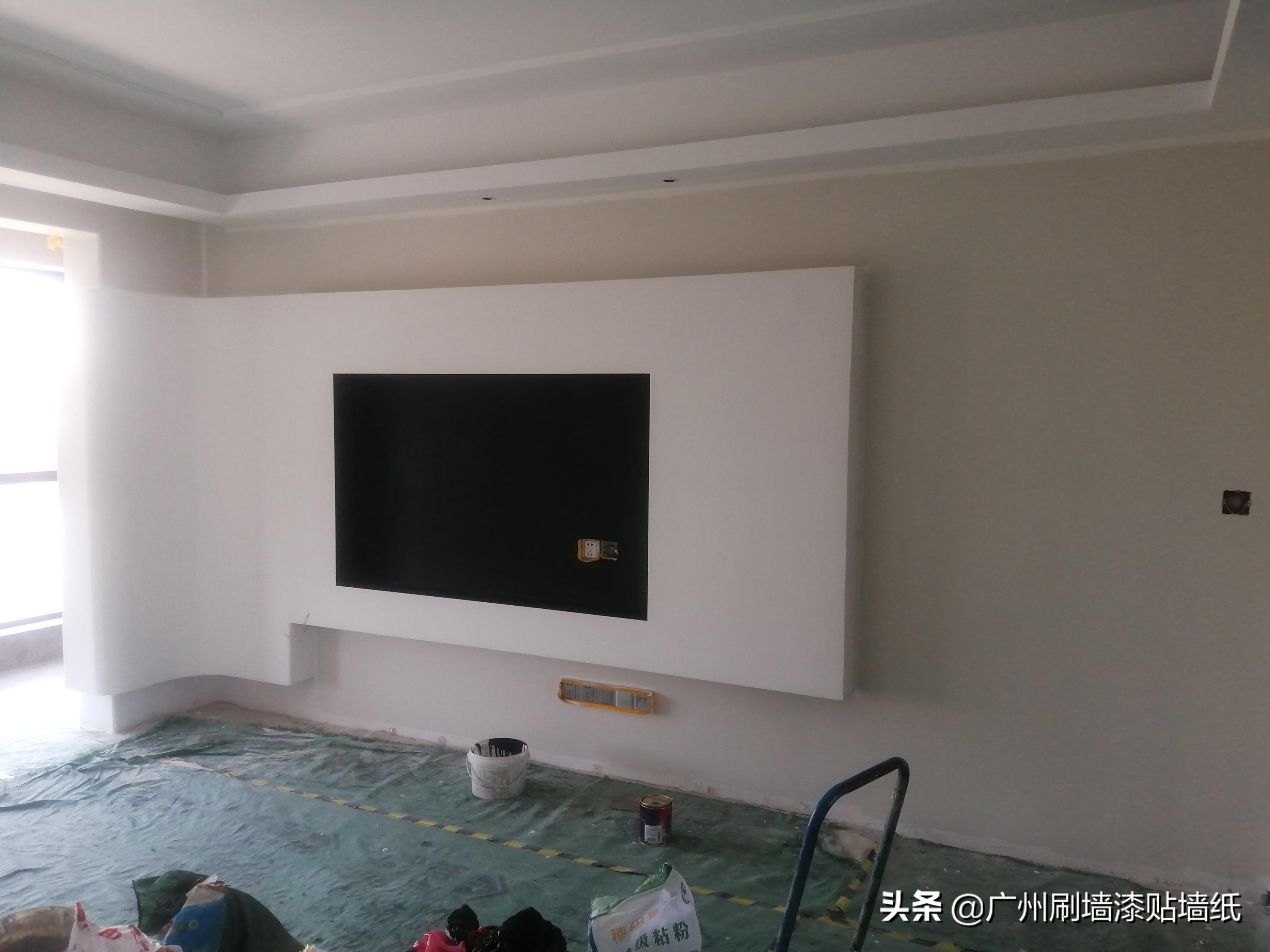 天蓝色墙配什么颜色好看_电视墙乳胶漆什么颜色好看_客厅艺术漆做什么颜色好看