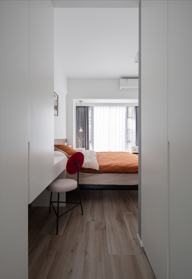 灰蓝色乳胶漆电视背景墙_电视背景墙刷灰蓝色好看吗_电视背景墙淡蓝色乳胶漆