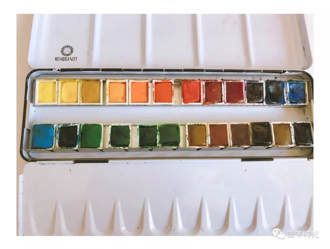 哪个牌子水彩好_好用的水彩牌子_哪个牌子的水彩最好用