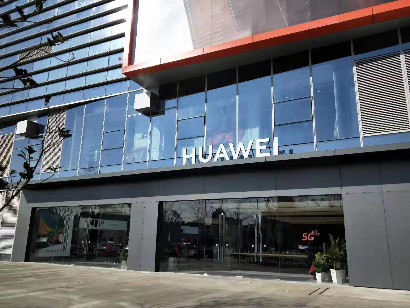 涂料外墙十佳品牌中国有哪些_涂料外墙十佳品牌中国有几家_中国十佳外墙涂料品牌