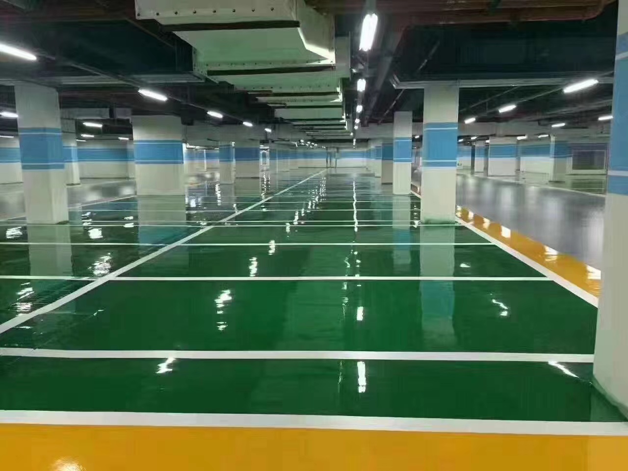 西卡工业地坪漆_西卡地坪漆材料厂家_西卡地坪漆使用说明
