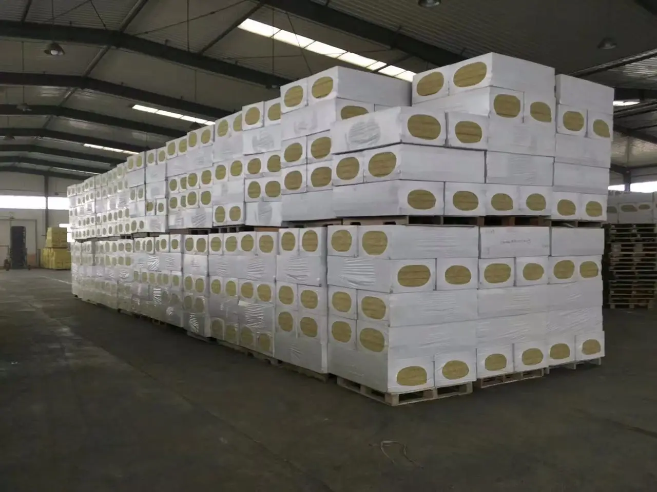 华润金属氟碳漆_金属漆氟碳漆价格_华润氟碳漆多少钱一公斤