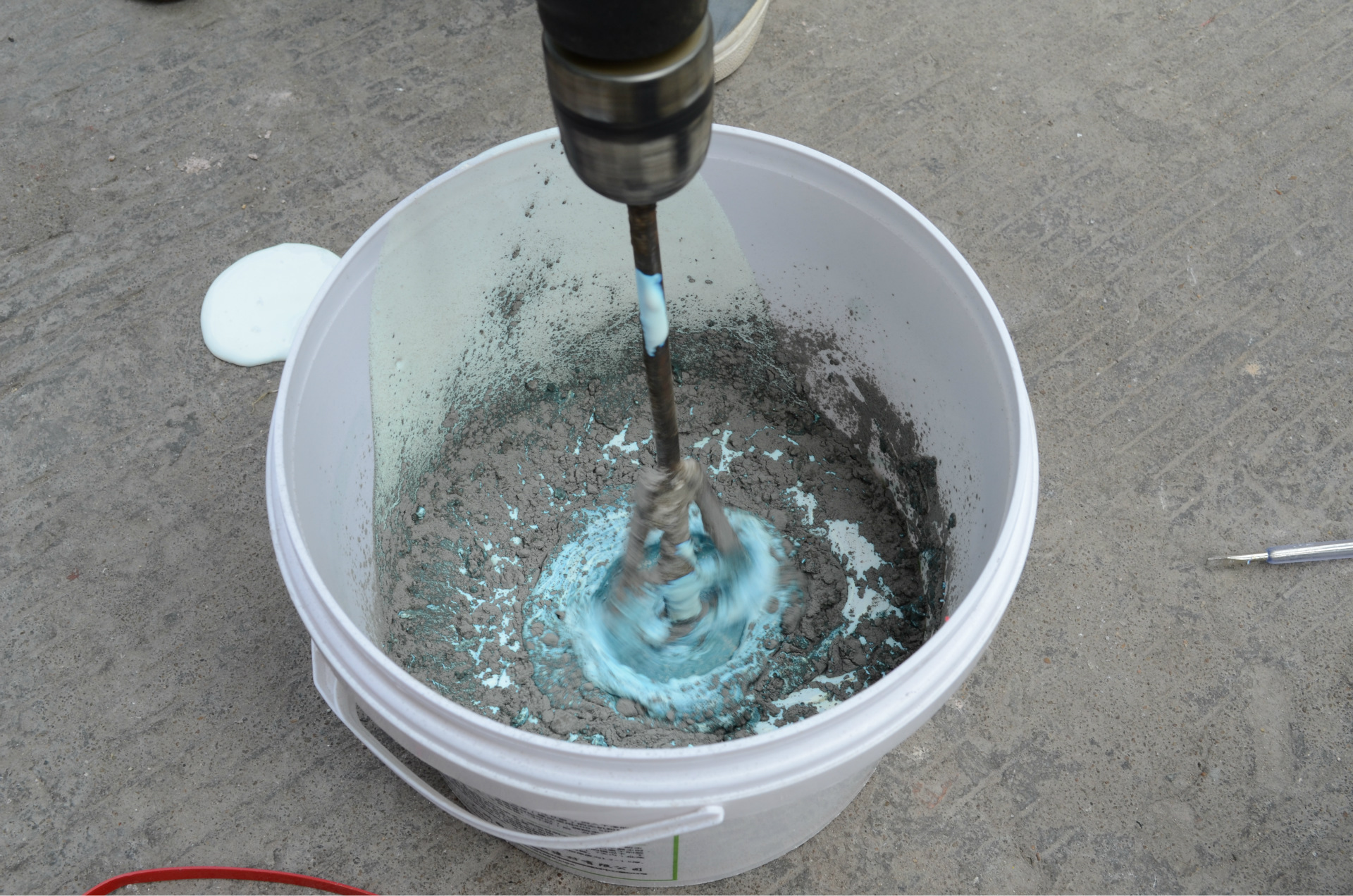 油漆耐水性_水性漆耐候性_水性工业漆耐水
