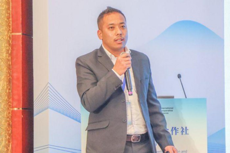 合作社带动贫困户范例__专业合作社带动贫困户致富