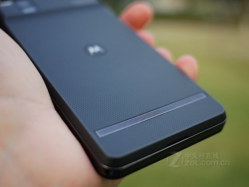 摩托罗拉搭载骁龙888处理器_摩托罗拉骁龙750g_