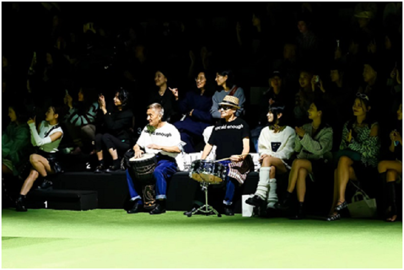 _探索地域性建筑的美学特征_歌莉娅2016春夏发布