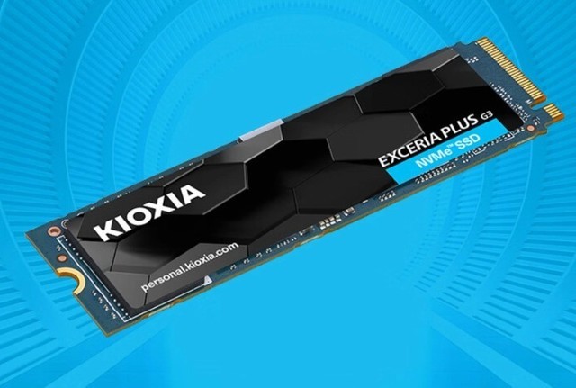 科技早报:真我GT5 Pro 3298起售丨苹果16或将发力AI丨英伟达千元显卡爆料