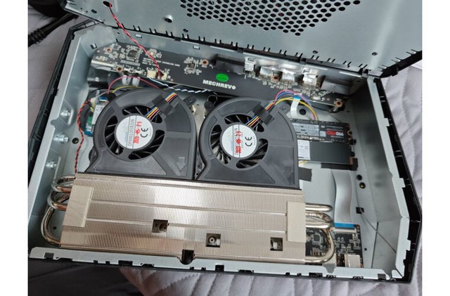 RTX4060迷你主机 但是游戏本改的