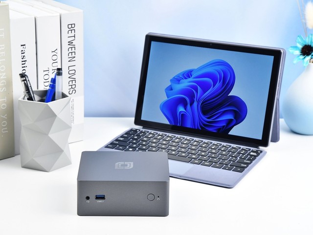 中柏迷你主机评测:办公娱乐轻巧好体验