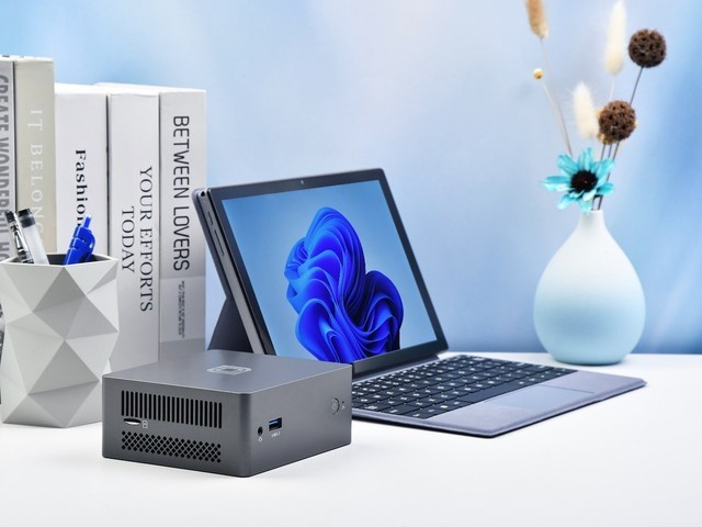 中柏迷你主机评测:办公娱乐轻巧好体验