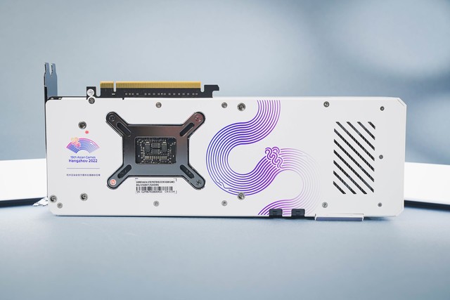 夯实基础 厚积薄发 英特尔锐炫GPU打通技术产品生态创新四大链路