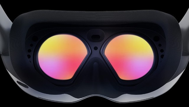 沉浸观影 体感游戏一机搞定 玩出梦想YVR 2眼镜一体机年末放价别错过