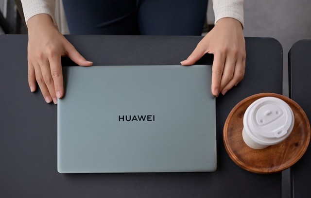华为第三季度轻薄本市场登顶!智慧PC为何深受用户青睐
