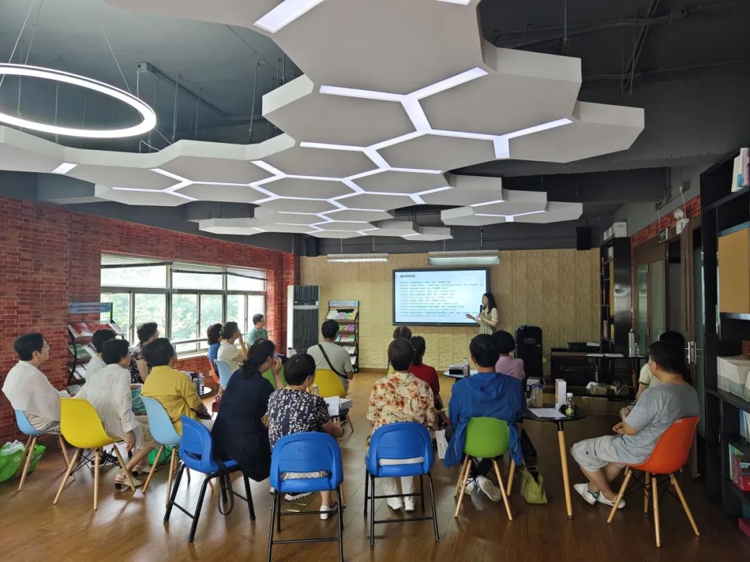 书香启迪智慧__启迪书香逸居是学区房吗