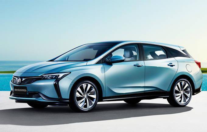 丰田皇冠真的好吗_丰田皇冠怎么样百度知道_