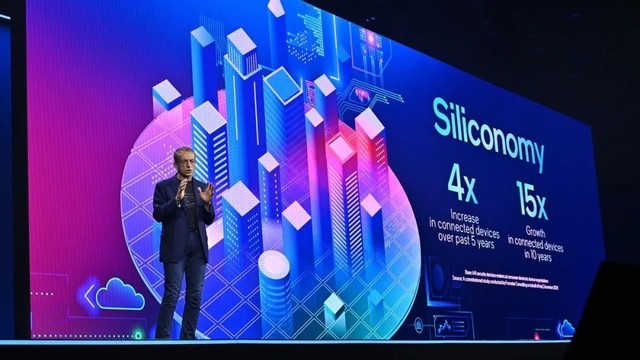 2023英特尔on技术创新大会首秀惊艳：多领域关键技术突破迎接AI时代到来