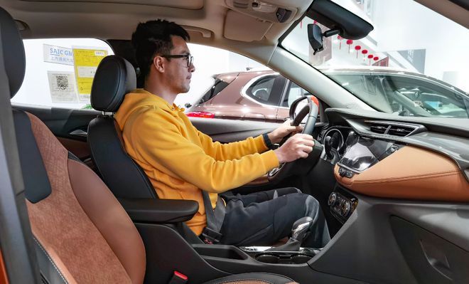 _大众全新高尔夫gti官图发布_美版s版iphone5官解