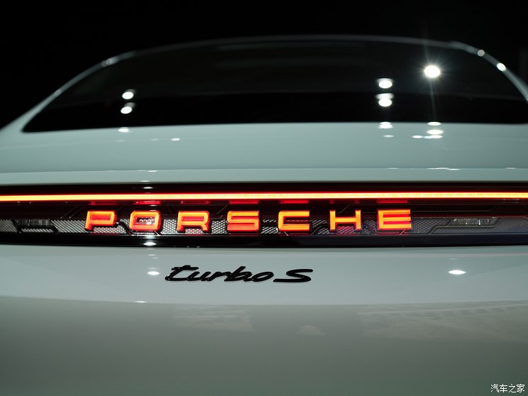 保时捷 Taycan 2024款 Taycan