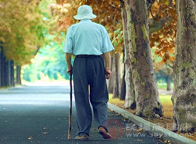 患有其他慢性疾病(如高血压、心脏病、糖尿病)的患者可能对脑梗死的恢复更为困难