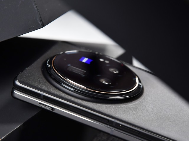 一表看懂vivo X Fold3系列参数对比，相差3000元到底怎么选？