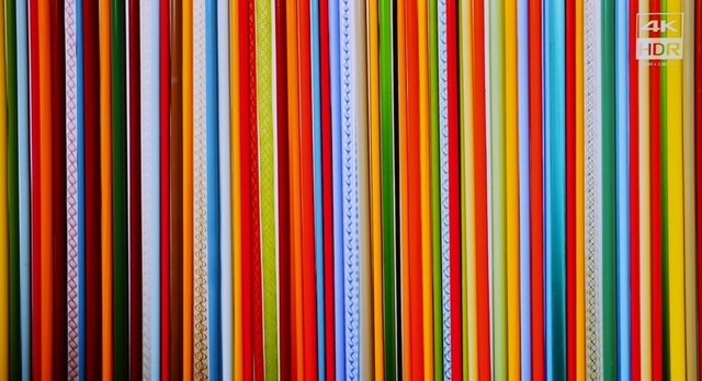 极米RS 10 mini评测： 3000元级护眼三色激光投影