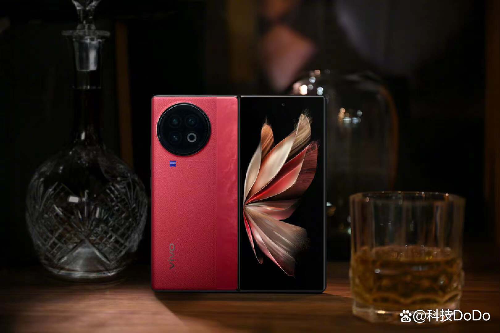 可折叠屏笔记本电脑_折叠笔记本_