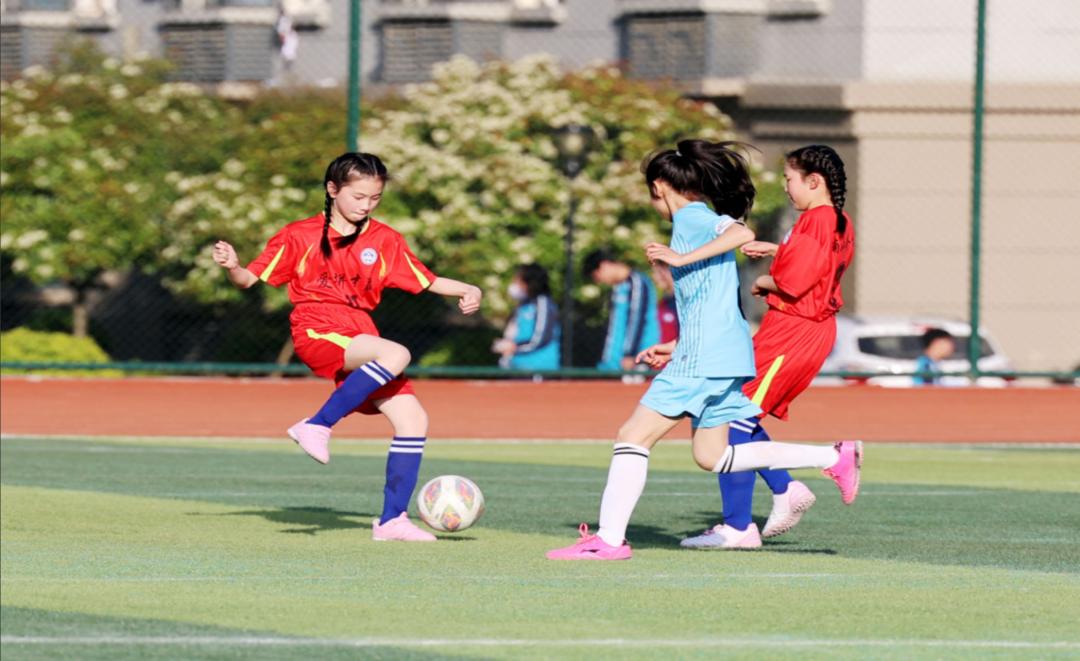 鄂托克教育驶入高质量发展快车道__鄂托克教育驶入高质量发展快车道