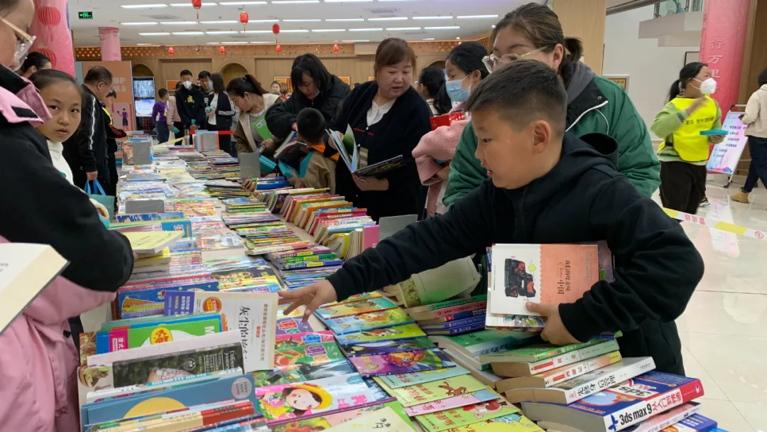 鄂托克教育驶入高质量发展快车道_鄂托克教育驶入高质量发展快车道_