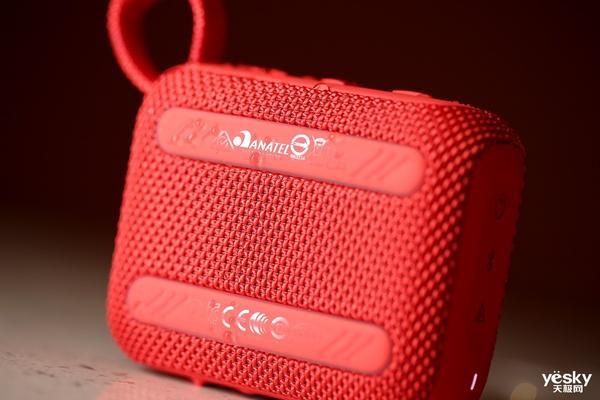 _户外便携式音箱那种好_户外便携音响十大排行