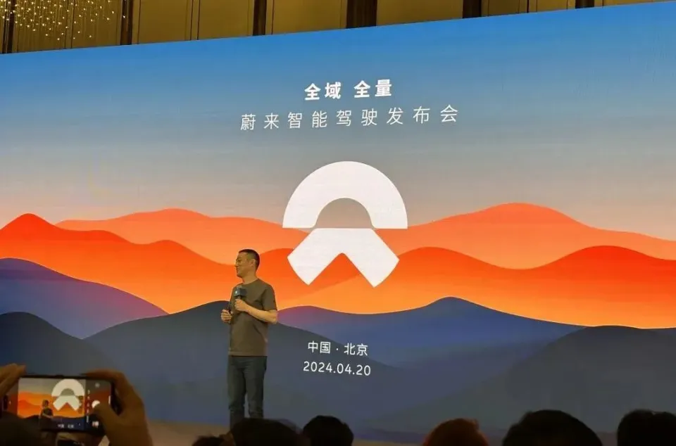 理想汽车7月内全量推送无图NOA 发布端到端+VLM全新自动驾驶技术架构__理想汽车7月内全量推送无图NOA 发布端到端+VLM全新自动驾驶技术架构