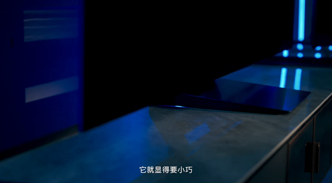 大师的选择：三星S90D和索尼A80L，工业设计谁能称雄？