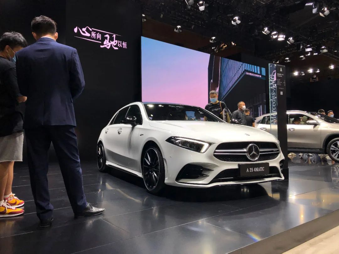 波奇客户外摄影旅行包评测：35L强装载+Y字结构可变形+高颜值_波奇客户外摄影旅行包评测：35L强装载+Y字结构可变形+高颜值_