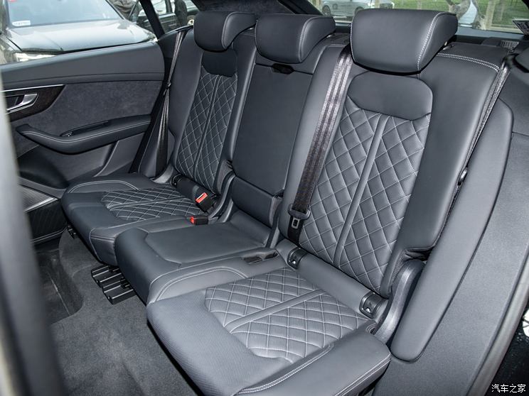 奥迪(进口) 奥迪Q8 2024款 55 TFSI