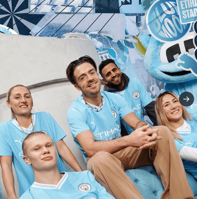 穿曼联球衣在利物浦_足球曼联利物浦_