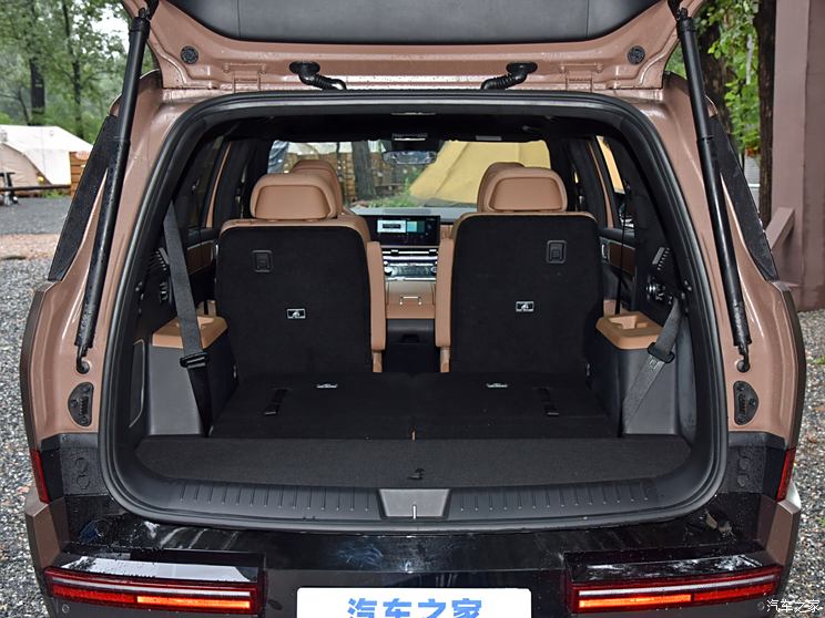 北京现代 胜达 2024款 2.0T 鉴赏家Ultra