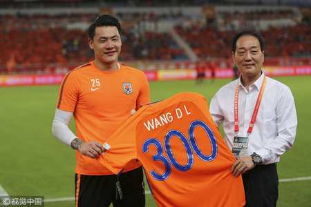 _[流言板]解说十月发长文总结解说主持杯：祝各位前程似锦，前路坦荡_[流言板]解说十月发长文总结解说主持杯：祝各位前程似锦，前路坦荡