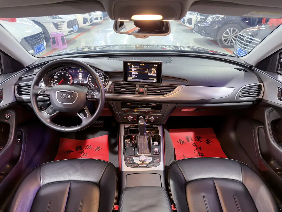 奥迪车2013款__奥迪1798cc轿车