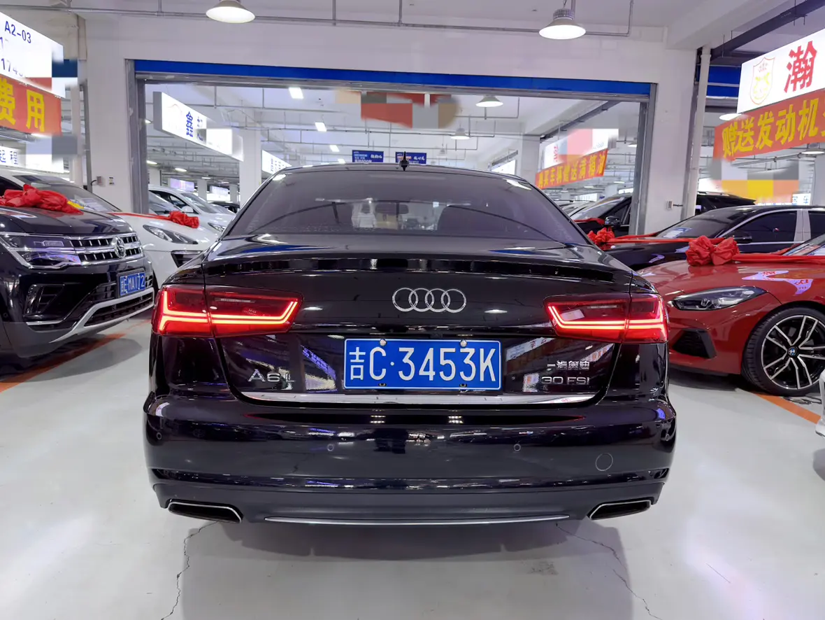 奥迪1798cc轿车__奥迪车2013款